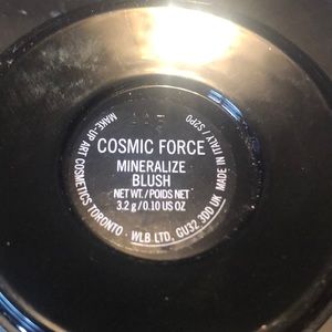 MAC Cosmetics Makeup - MAC Cosmic Force mineralized blush MAC Cosmetics Makeup - MAC Cosmic Force mineralized blush